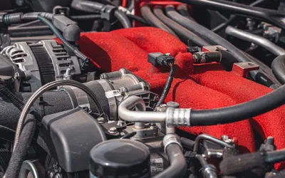 What are the signs of a damaged engine?
